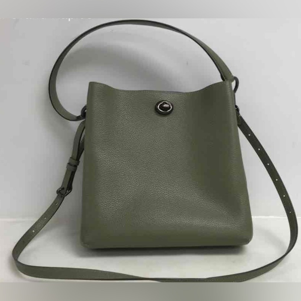 BNWOT Coach Charlie Bucket Bag 21